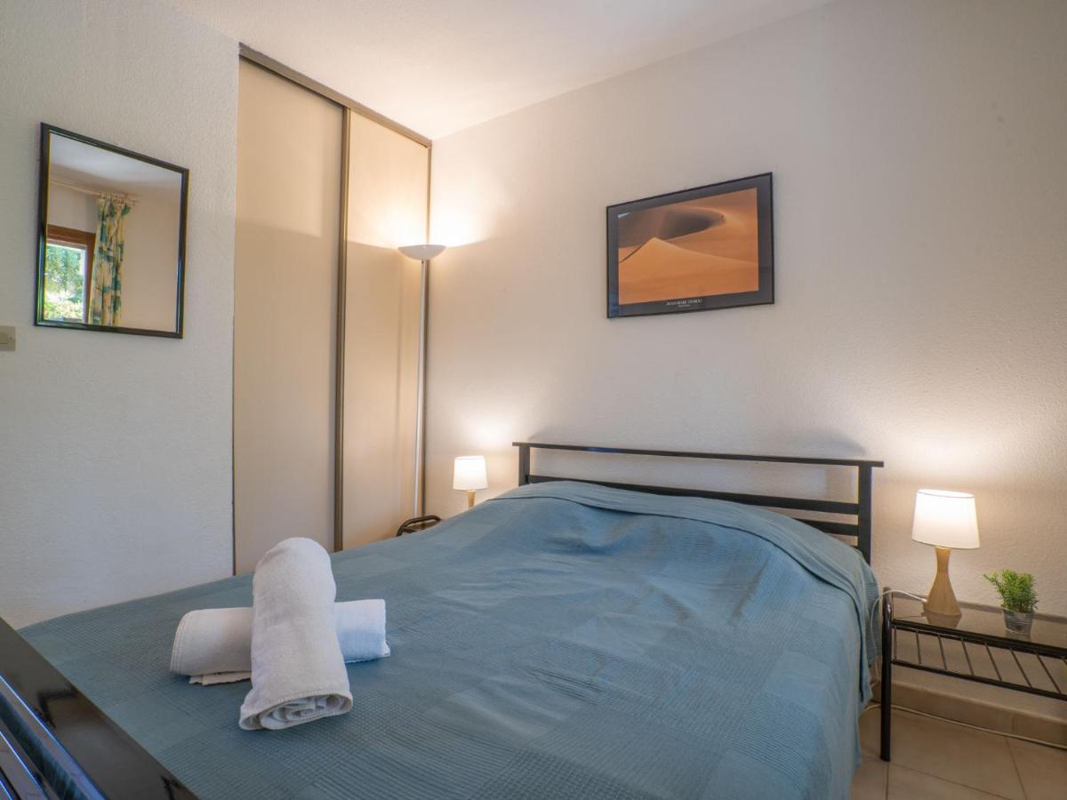 Apartment Le Mas Des Calanques-1 By Interhome Saint Aygulf Exterior foto